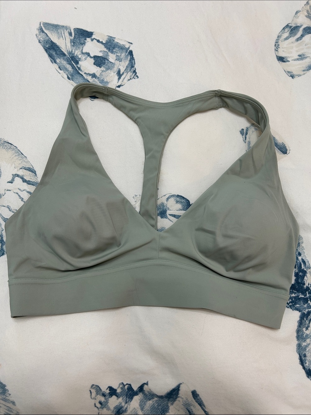 Athleta 34B bra workout - Sage Green